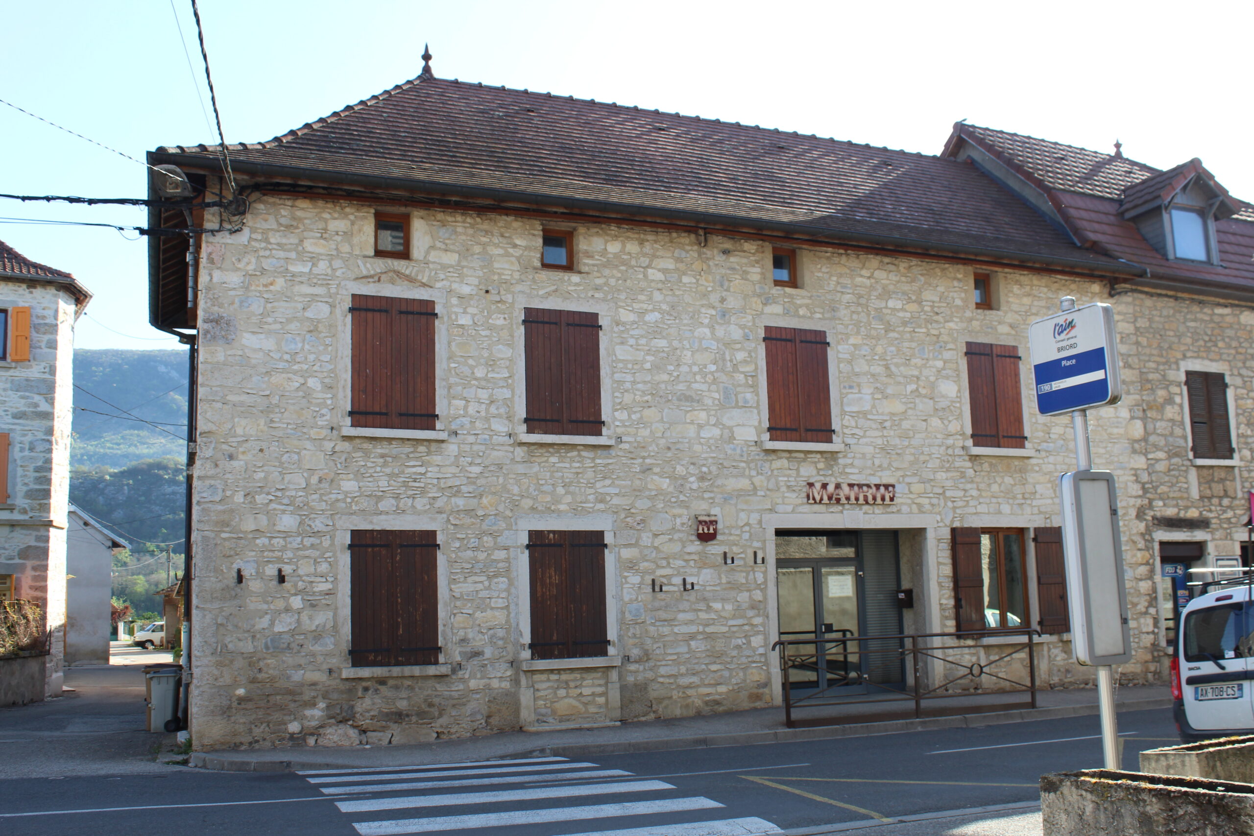 Mairie_Briord